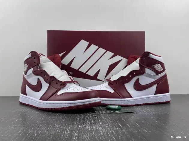 Reps TB 1 Team Air High Red Jordan OG DZ5485-160 0415